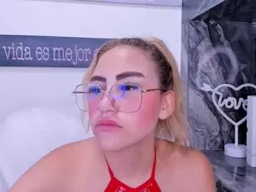 miss_rhenna from Chaturbate