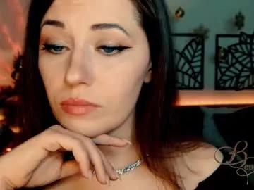missbeverlymills from Chaturbate