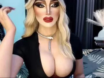 misschannel4sub from Chaturbate