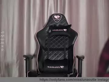 misslunacutie from Chaturbate