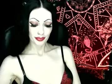 missmoondoll from Chaturbate
