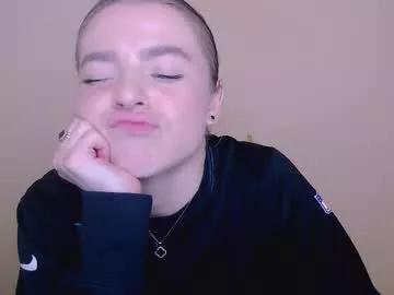 missoliviaa_ from Chaturbate