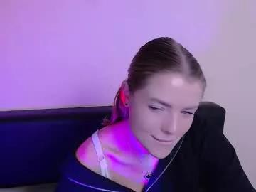missoliviaa_ from Chaturbate