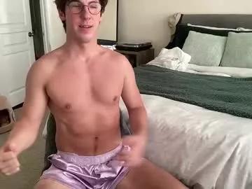 mizzo001 from Chaturbate