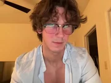 mizzo001 from Chaturbate