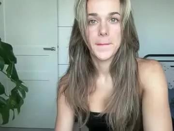 mmminnie from Chaturbate