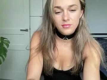mmminnie from Chaturbate