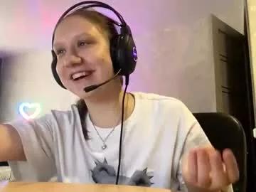 Moirahur webcams show profile image 