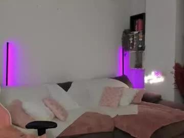 molly_k1ss from Chaturbate