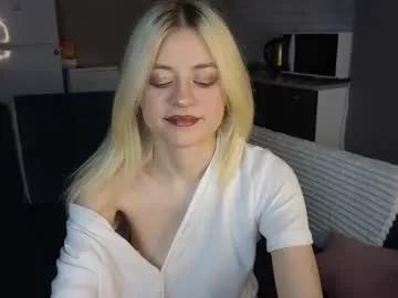 mollys_eyes from Chaturbate