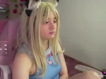 mollysb_05 from Chaturbate
