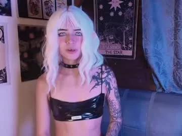mollyycrystal from Chaturbate