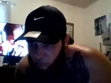 mommabearanpoppabear850 from Chaturbate