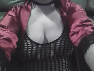 mommies_mooseknuckle from Chaturbate