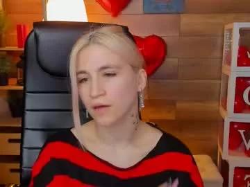 moon13152 from Chaturbate