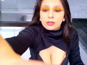 moon_blue222 from Chaturbate