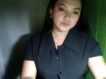 moon_of_desirexx from Chaturbate