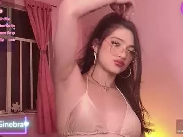 moonfiredance from Chaturbate