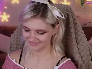 moonlight_mia from Chaturbate