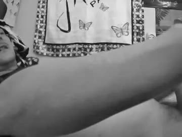 moonlucky007 from Chaturbate