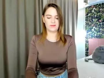 moonshineee_ from Chaturbate