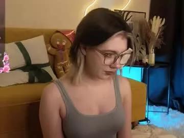 moore_iris from Chaturbate