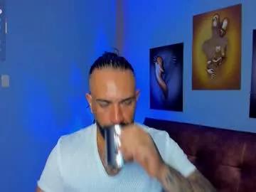 mr_maik22 from Chaturbate