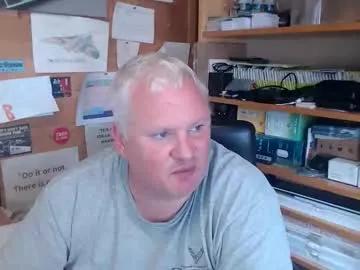 muppetdave from Chaturbate