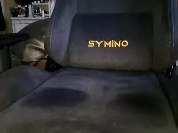 muzzy624406 from Chaturbate