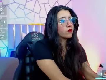 naanaky_tay from Chaturbate