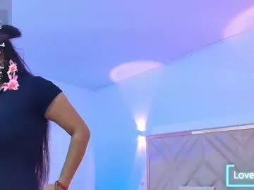 naanaky_tay from Chaturbate