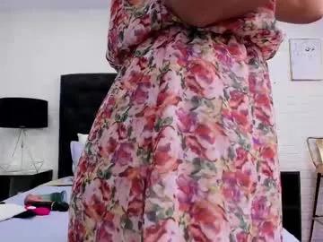 naia_rossee from Chaturbate