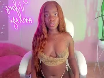 nainadeivis from Chaturbate