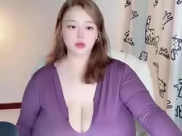 nanabigbobo from Chaturbate