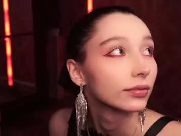 nanamilovestomoe from Chaturbate