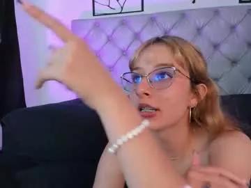 natalhy_ from Chaturbate