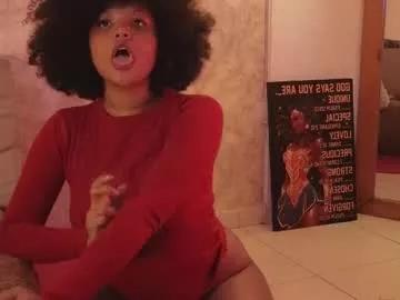 natalia_curlyx from Chaturbate