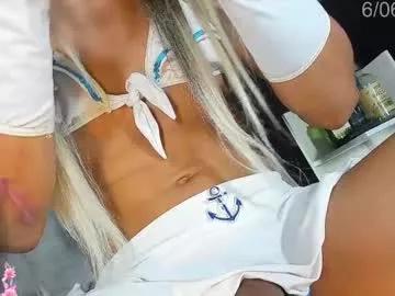 nataliamejia3 from Chaturbate