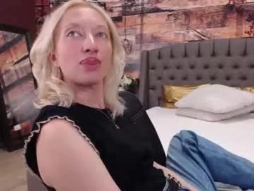 natalie_bitton from Chaturbate