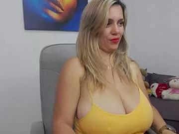 natashaboobs from Chaturbate