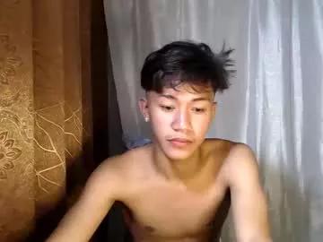 Naugthyboyloy webcams show profile image 