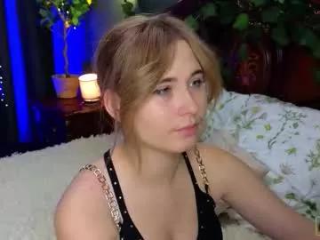nellie_moans from Chaturbate