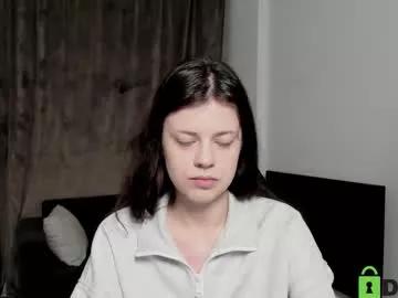nellysunrise_1 from Chaturbate
