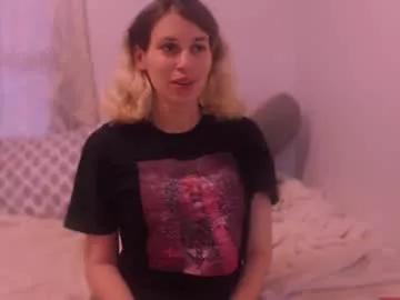 nessalovesyoumore from Chaturbate