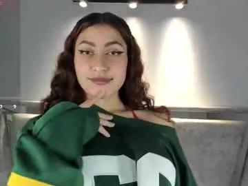 Nezuko_16 webcams show profile image 