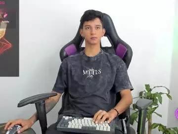 nick_greey from Chaturbate is Freechat