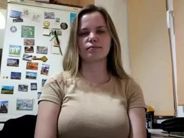 nidarobichau from Chaturbate is Freechat