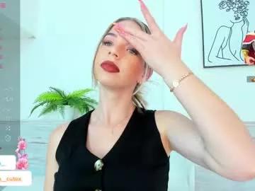 niicoleta from Chaturbate