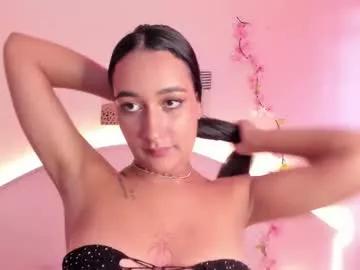 nikibrice from Chaturbate