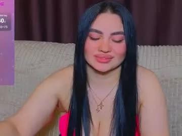 nikki_kardashian from Chaturbate